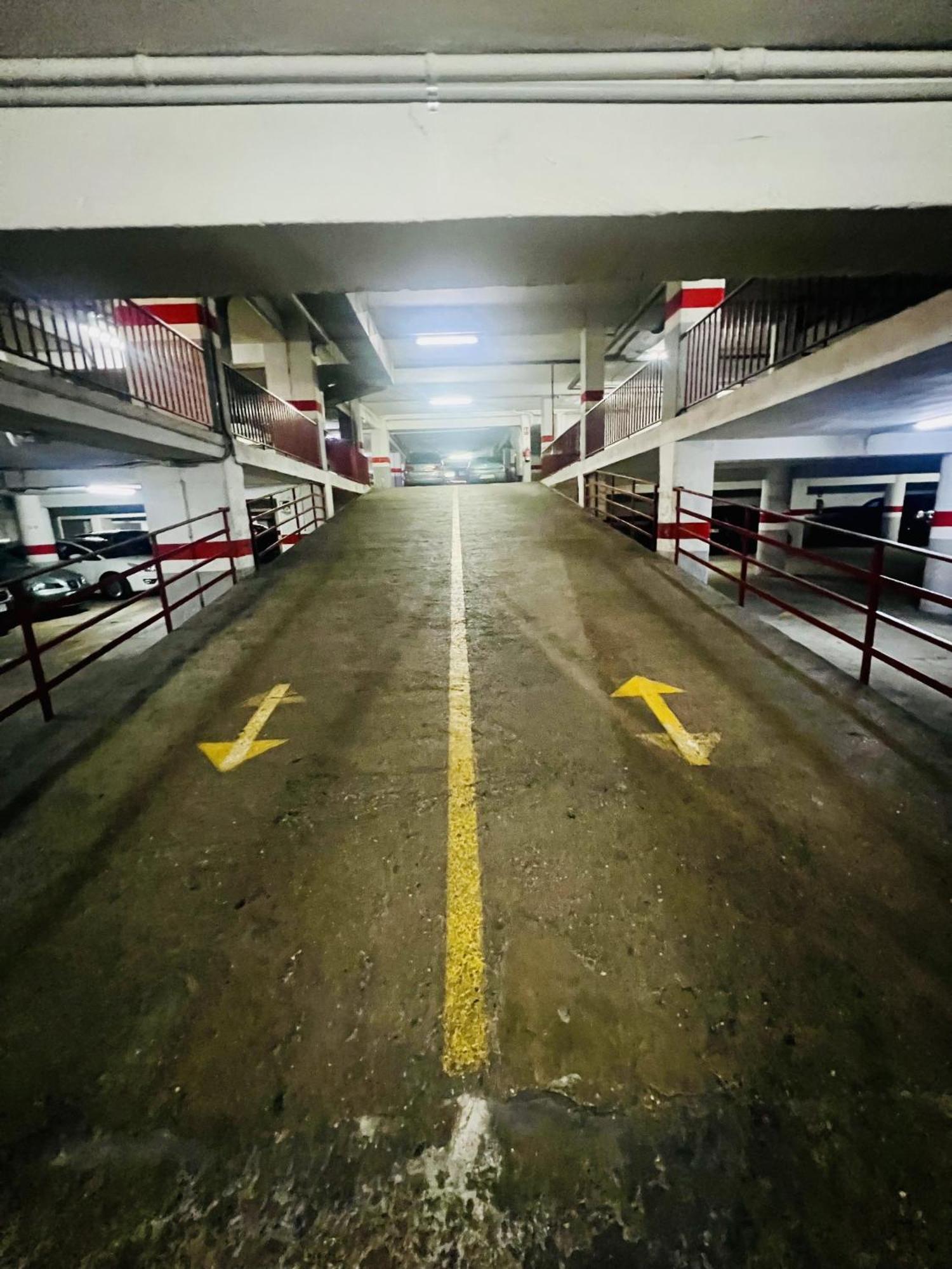 A Orillas Del Pilar Con Parking Σαραγόσα Εξωτερικό φωτογραφία