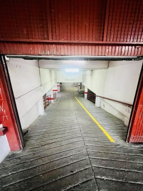 A Orillas Del Pilar Con Parking Σαραγόσα Εξωτερικό φωτογραφία